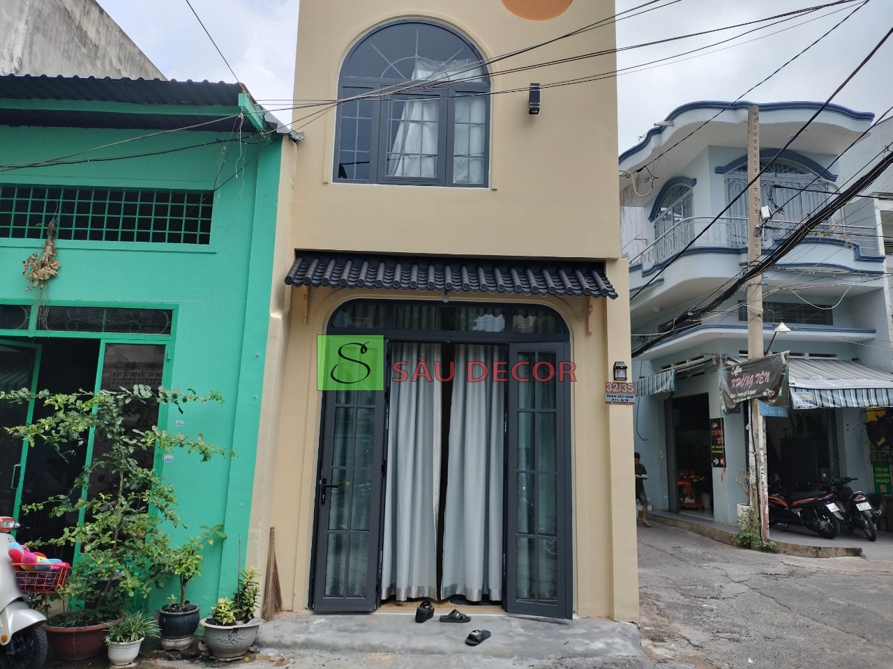 NGÓI NHỰA ÂM DƯƠNG AA