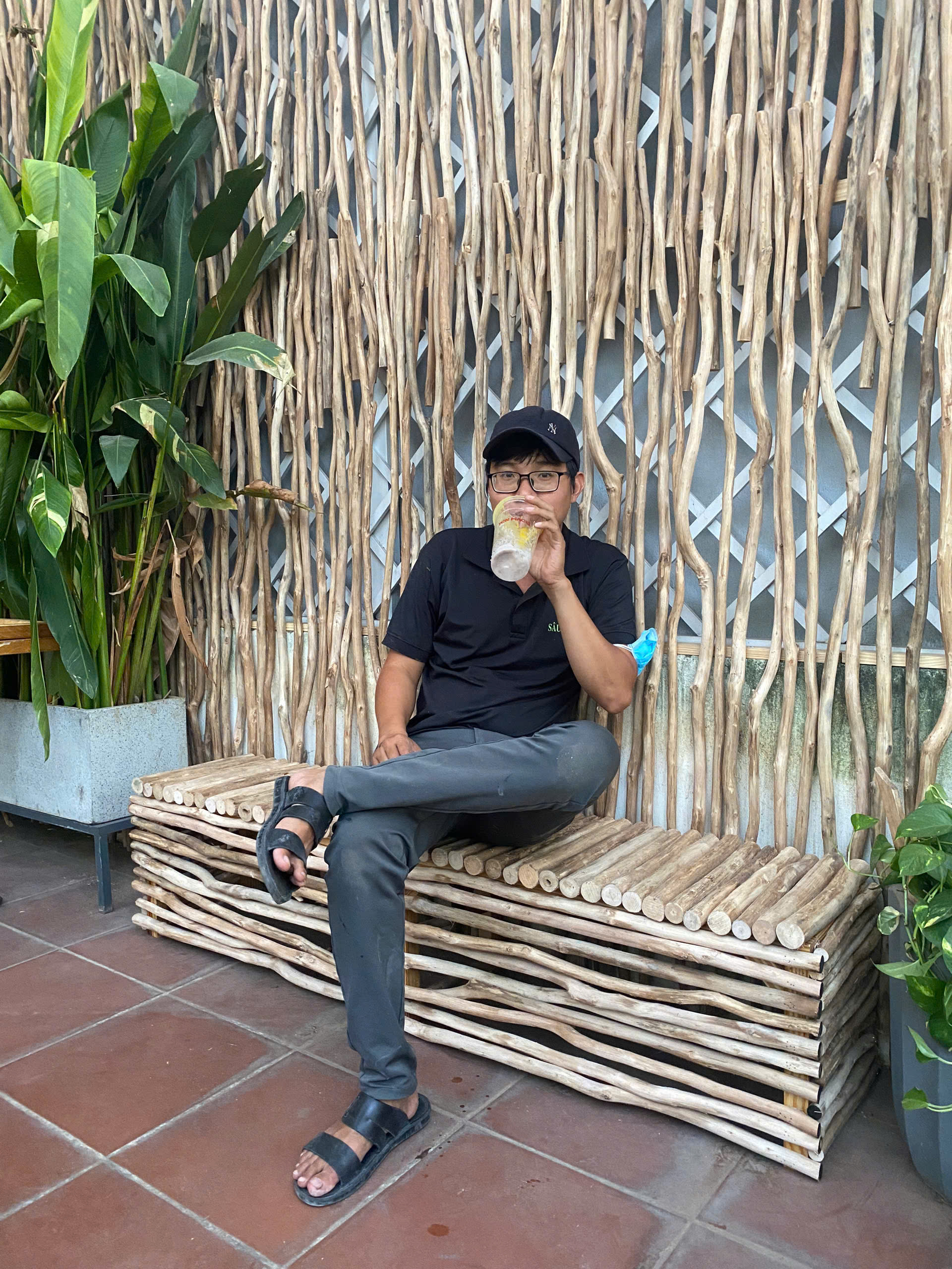 z6439707757402_556f6bf0e61fc32b26bf292ecaae3ca1